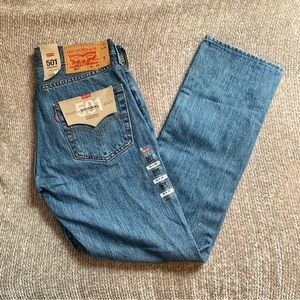 Levi’s Original 501 Button fly, Mens Straight Leg Jeans, size 30x30, NEW